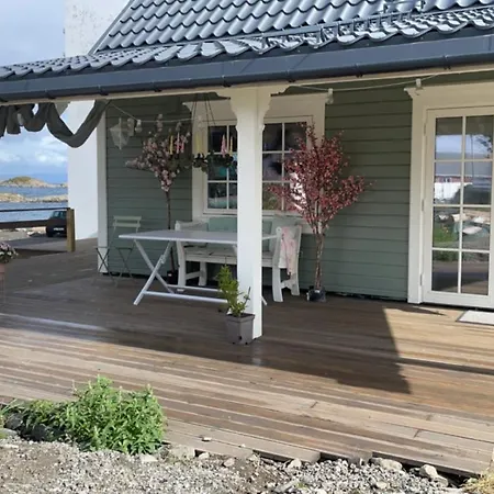 Pittelille - Supercozy Small Luxury In Villa Henningsvær